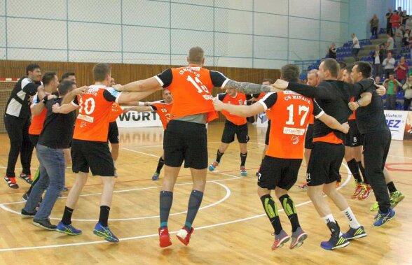 Schimbări majore după ultima etapă din Liga Națională de Handbal masculin » Cum arată clasamentul + care sunt cele mai tari meciuri din play-off