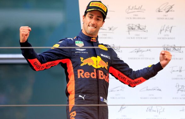 FOTO Spectacol și dramatism în Marele Premiul al Chinei! Ricciardo câștigă după o cursă perfectă » Probleme mari pentru Vettel și Hamilton