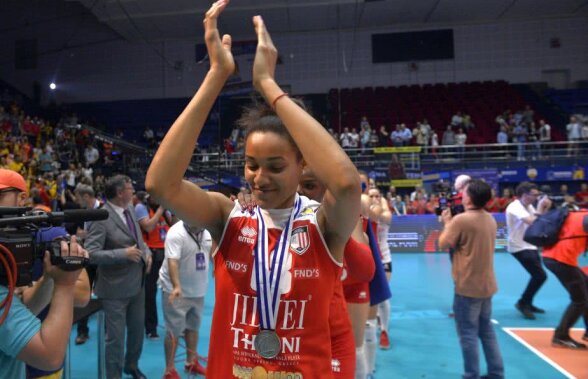 VOLEI ALBA BLAJ // Nneka Onyejekwe, după ce a fost aleasă în Dream Team-ul Ligii Campionilor: "Îmi tremurau genunchii"