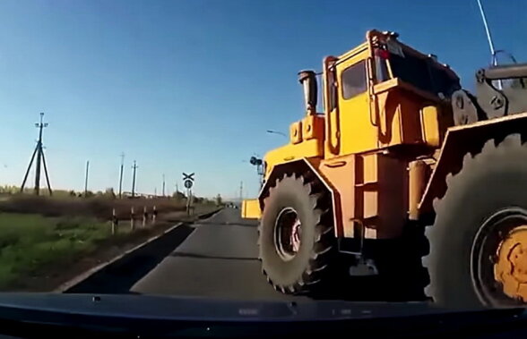 VIDEO Au fost filmate cele mai mari greşeli în trafic. Urmările au fost groaznice!