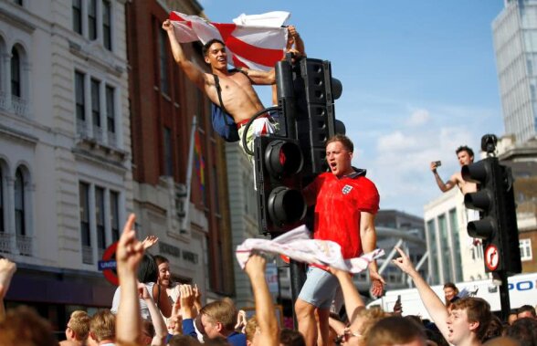 VIDEO Cel mai nebun fan: a sunat la linia fierbinte după victoria Angliei » Ce a făcut e incredibil