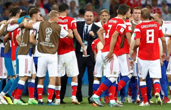 FOTO Imagine incredibilă cu jucătorii ruși » Ce au consumat la pauza meciului cu Croația