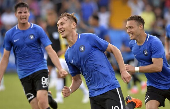 VIITORUL - GAZ METAN 2-0 // FOTO Echipa lui Hagi o învinge clar pe Gaz Metan și urcă pe locul 4! Evoluție perfectă pentru Viitorul în meciul în care Denis Drăguș a sclipit