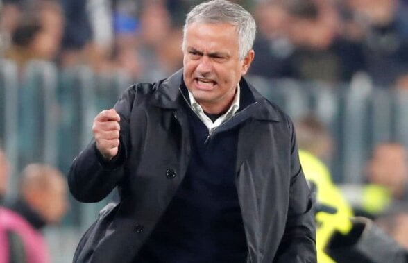 JUVENTUS - MANCHESTER UNITED 1-2 // Mourinho explică gesturile făcute către fanii lui Juventus: "Fanii m-au insultat" » Ironic și la conferința de presă