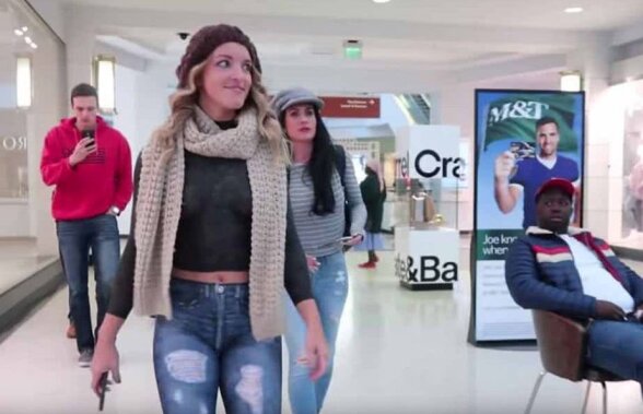VIDEO A ieșit complet dezbrăcată la mall! Reacțiile celor care au văzut-o sunt FABULOASE