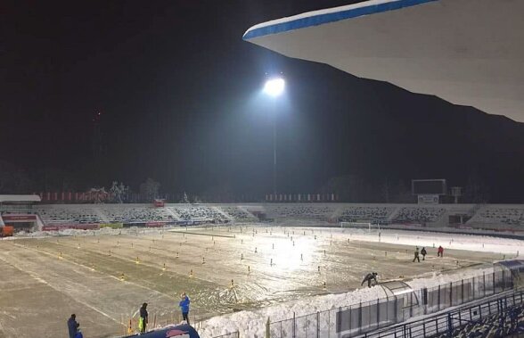 GALERIE FOTO Eforturi mari la Iași pentru ca meciul cu FCSB să se joace în condiții normale: "Uniți vom învinge zăpada"
