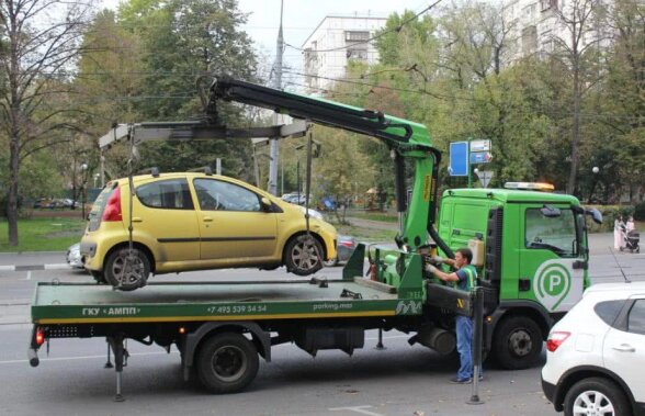 Atenție, șoferi! Noua lege vă lasă fără mașină dacă parcați pe carosabil!