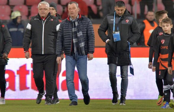 Mircea Rednic scapă de improvizația din primul „11”: are din această săptămână încă un fotbalist la antrenamente