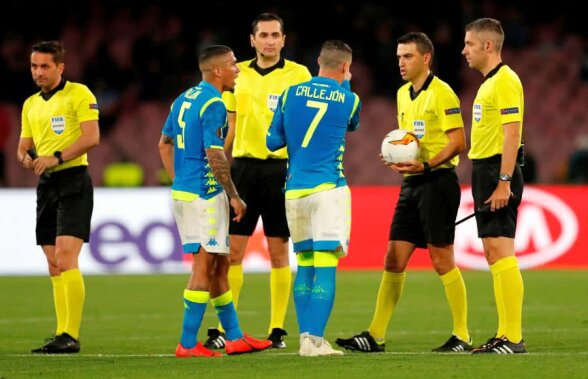 Napoli - Arsenal // Ovidiu Haţegan, criticat de italieni » Ce notă i-a dat Gazzetta dello Sport