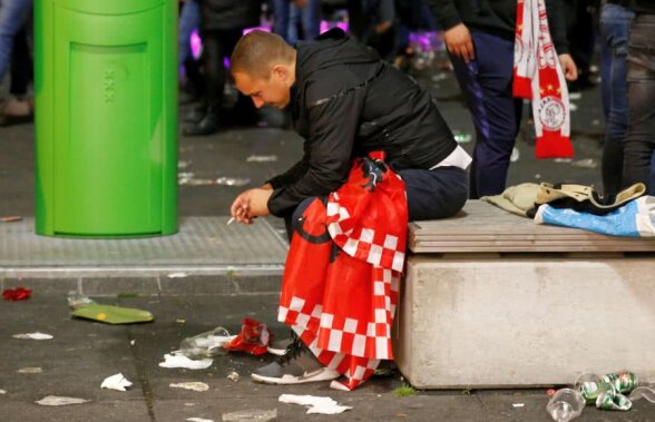 AJAX - TOTTENHAM 2-3 // GALERIE FOTO Imaginile disperării » Jucătorii și suporterii lui Ajax, în genunchi, după 45 de minute de COȘMAR