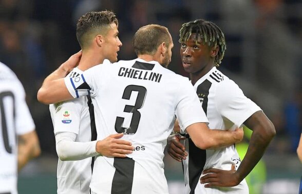 Un atacant al lui Juventus fura mingea din biroul preotului » Fura și bani să joace fotbal în copilărie!