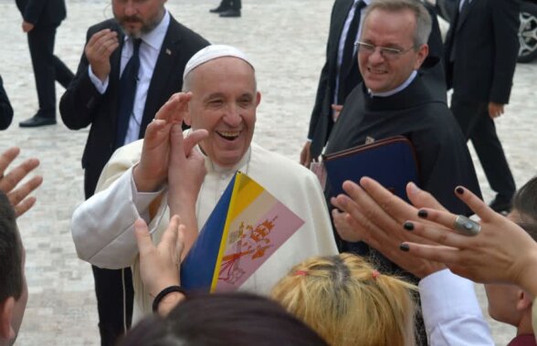 GALERIE FOTO PAPA FRANCISC LA BUCUREȘTI // Suveranul Pontif a petrecut prima zi în mijlocul autorităților și pelerinilor din România: „Să mergem împreună!”