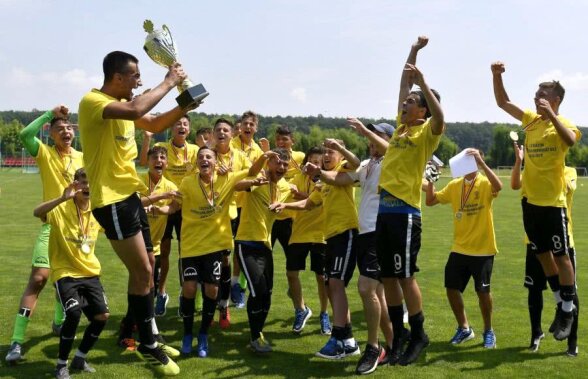 VIDEO+FOTO Viitorul ia tot! Academia lui Gică Hagi a cucerit și Supercupa României la U17 și U19 + Echipa „Regelui”, peste Real Madrid