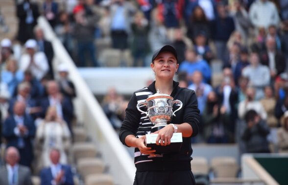 ASHLEIGH BARTY - MARKETA VONDROUSOVA 6-1, 6-3 // VIDEO+FOTO Triumful autenticității » Barty a câștigat finala de la Roland Garros, după ce a zdrobit-o pe Vondrousova