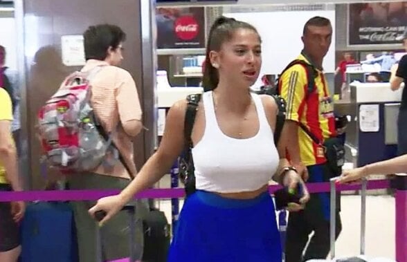 GALERIE FOTO Iubita lui Florinel Coman, superhot pe aeroport! Cum s-a îmbrăcat la plecarea spre Italia