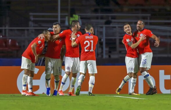 Spectacol în Japonia - Chile la Copa America! 4 goluri + Uruguay, egalată în clasament