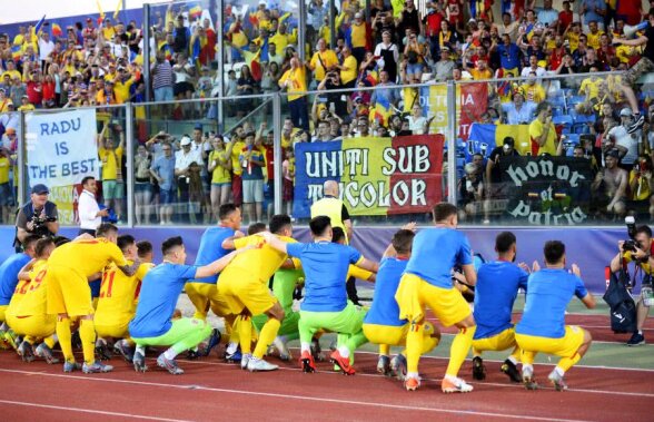 România U21 - Croația U21 4-1 / VIDEO+FOTO „Tricolorii” au sărbătorit cu suporterii la finalul meciului: „Suntem mândri de voi!”