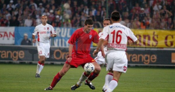 Csa Steaua Are Palmaresul Foto Ultimul Steaua Dinamo S A Jucat In 2002 Cosmin Olăroiu Pe Banca Stelei Cat S A Terminat Primul Dinamo Fcsb