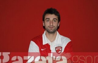 FOTO » Bakaj vrea să readucă fanii în Ştefan cel Mare: "Veniţi la stadion să mă vedeţi!"