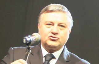 Mircea Sandu: "FRF nu acceptă ca Răzvan Lucescu să preia Unirea"