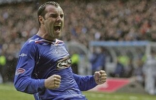 Chris Boyd a marcat 5 goluri intr-un meci si a doborat recordul lui Henrik Larsson