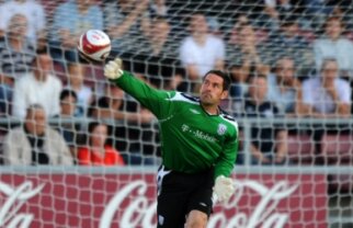 Tamaş îi va uita repede pe Adrian Cristea şi Pulhac. Vezi ce glume fac noii săi colegi de la WBA!