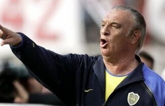 Alfio Basile a demisionat de la Boca Juniors