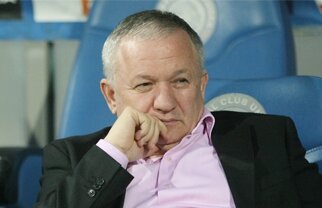 Porumboiu: "Alegerile de mâine sunt o formalitate. Iacov nu ia mai mult de 8 voturi"