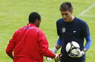 Steaua îşi poate pierde portarul » "Ar fi lovitura de graţie!"