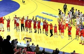 Croaţia-Polonia şi Franţa-Islanda, semifinalele de la Euro 2010