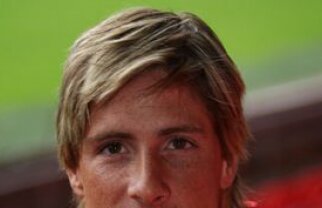 Torres şi Drogba apar în clipul "Oh, Africa"