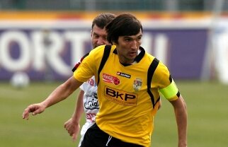 Alexa rămîne căpitan