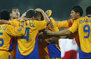 AZI SE TRAG LA SORŢI GRUPELE DE CALIFICARE LA EURO 2012 » Aflăm adversarii