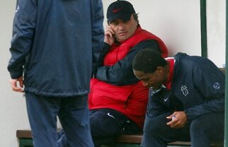 Genunchiul lui Emeghara a cedat din nou!