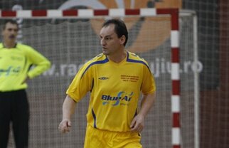 Drama unui puşti bolnav de cancer l-a făcut pe Doboş să joace din nou! » A doua viaţă a lui Toni