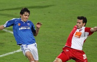 Cifrele ţin cu Dinamo » "Cîinii" muşcă "leii"