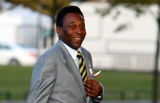 Vizionarul Pele dă iar verdicte: "Mizez pe Spania şi Brazilia" :D