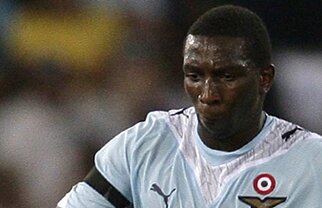 Dinamo renunţă la Diakite din cauza salariului mare » Mîrîie vestiarul