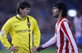 Sergio Aguero vede Barcelona favorită la cîştigarea trofeului Ligii Campionilor