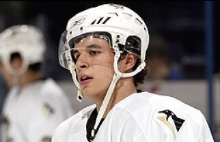 Crosă şi mănuşă de 10000 dolari canadieni