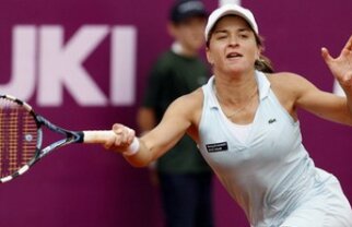 Staţionări pentru jucătoarele şi jucătorii din România