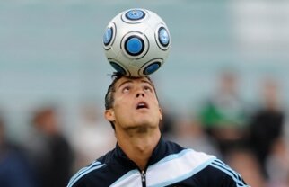 Ronaldo şi Pep Guardiola au luat Oscarurile din sport! Vezi lista completă! :)