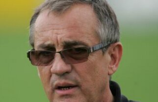 Aron Huzu: "A fost penalty la intervenţia lui Parpas. Se impunea şi cartonaş roşu"