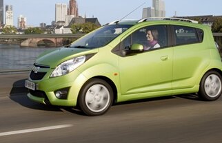 Chevrolet Spark începe revoluţia low cost