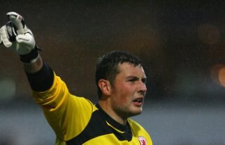 Fără Cech şi Hilario, Ancelotti l-a introdus în poartă pe gafeurul Turnbull!