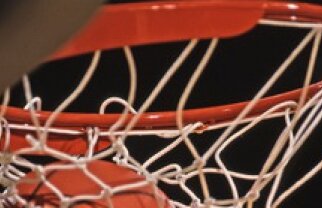 Sud-Nord 105-103 în All Star Game-ul din România