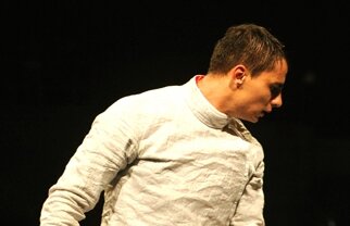 Rareş Dumitrescu este nevoit să se opereze la genunchi