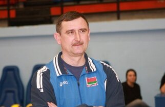 Rusul Viktor Sidelnikov, care a ciştigat Liga Campionilor în 2008, antrenor la CVM Tomis