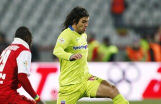 TOJA: 15 minute suspendat, apoi bun de joc :)