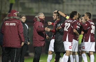 Manea îşi încurajează elevii înaintea derby-ului cu Vaslui: "Sînteţi cei mai buni!"